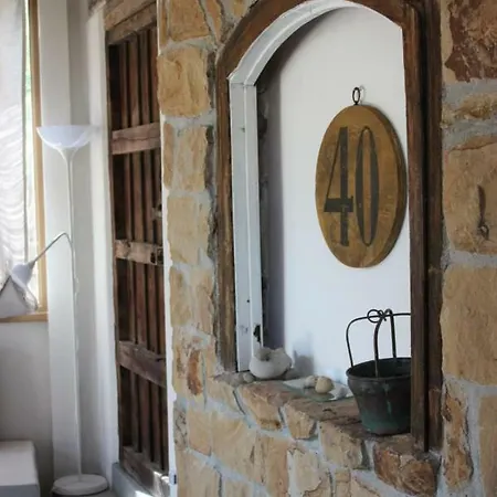 Il Borghetto Country Charme チェファル